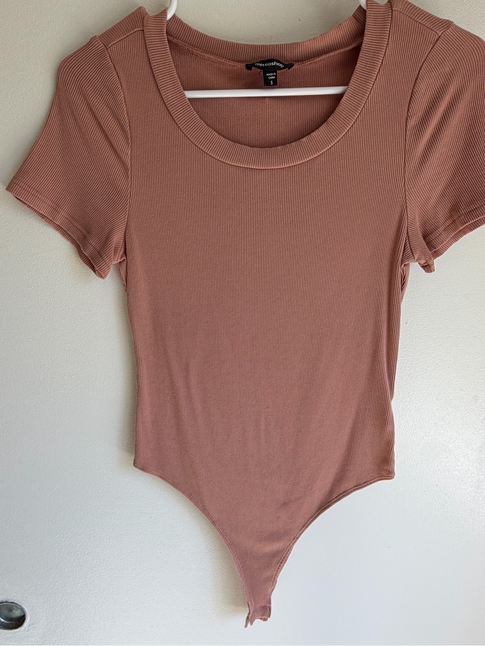 Dusty Rose Ribbed Short Sleeve Bodysuit